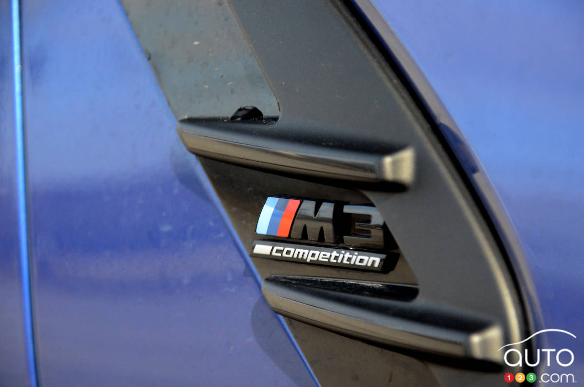 BMW M3 Competition xDrive 2022, écusson
